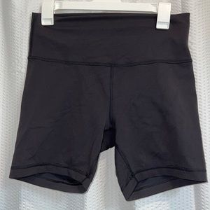 LULULEMON BIKER SHORTS